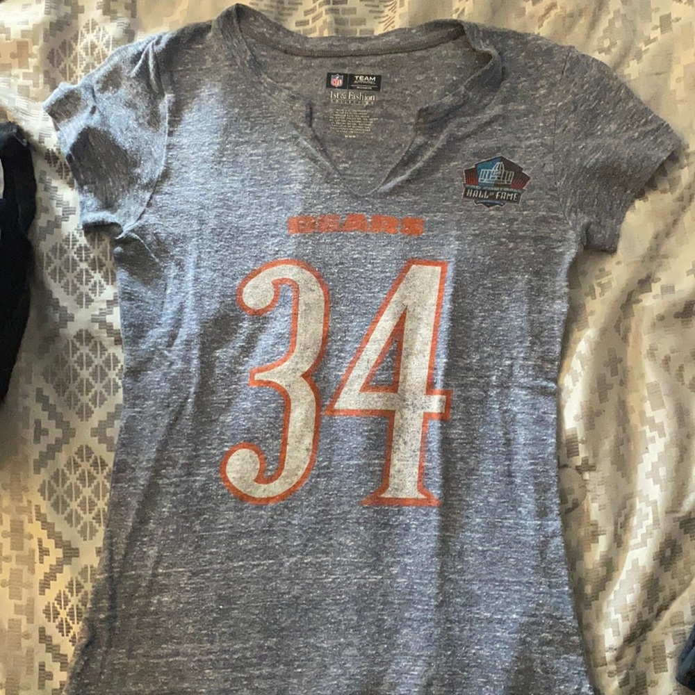 Women’s Chicago Bears T shirt